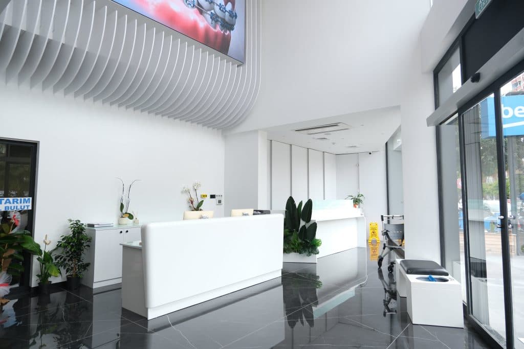 BULUT DENTAL DİŞ POLİKLİNİĞİ KOZAN ŞUBESİ – Adana